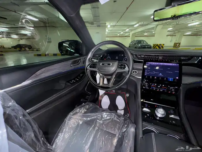 جيب جراند شروكي 2023 اوفر لاند 6