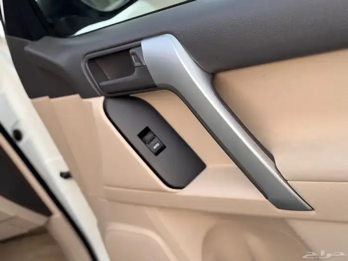 تويوتا برادوTXL 2022فل كامل عداد40 الف 27