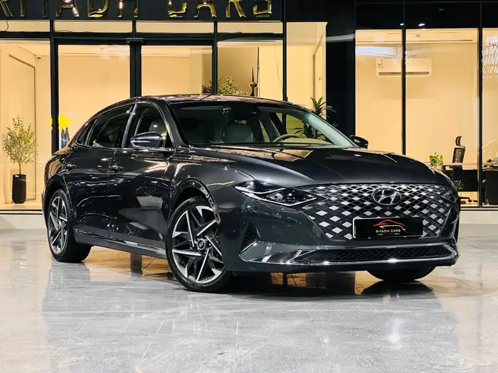 هيونداي ازيرا 2021 (بحالة ممتازة) 0