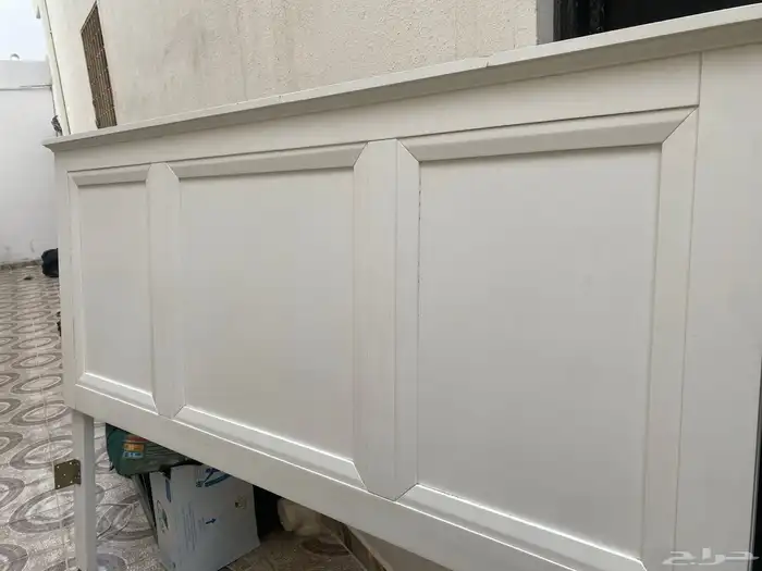 سرير نفرين ماليزي مع طر احه 0