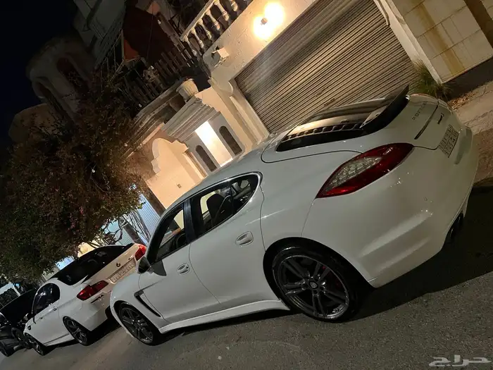 بورش باناميرا s 2010 12