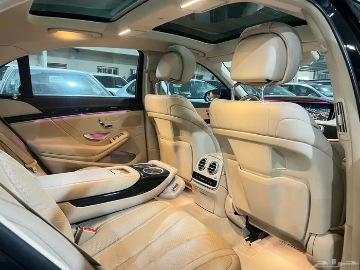 مرسيدس s400 مخزنه عداد 77 الف جفالي 4 ازارير وكاله 43
