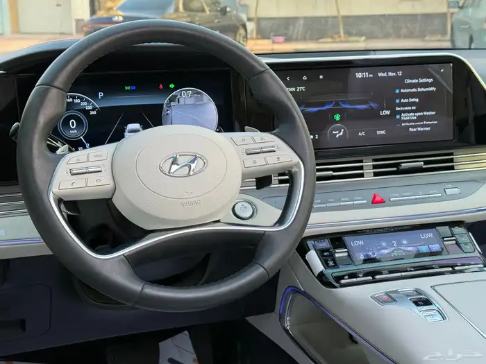 هونداي ازيرا 2023 فل بانوراما ( بحالة ممتازة ) 5