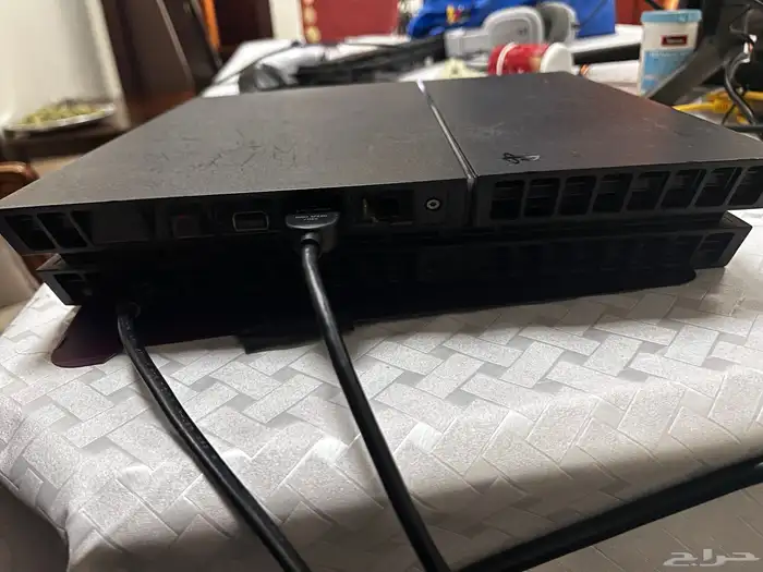 سوني فور بدون يدات مع اربع اشرطه 2