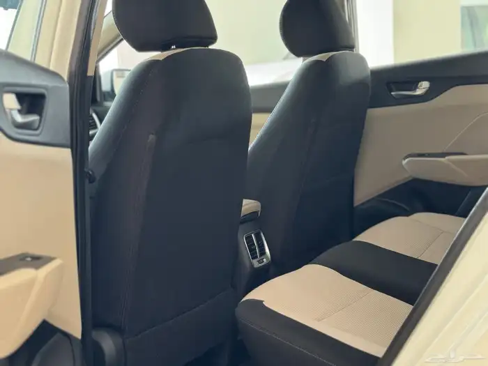 هونداي اكسنت موديل 2023 نظيف جدا 16