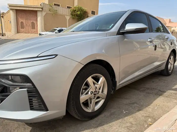 للبيع اكسنت 2024 نظيفه 8