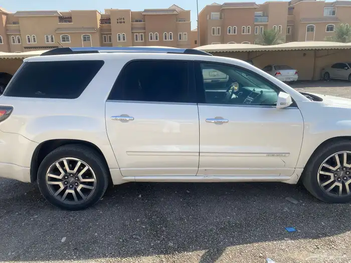 جمس اكاديا دينالي 2013 5