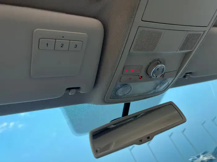 فولكس واجن 2012 فل كامل بدي وكاله مخزن 52