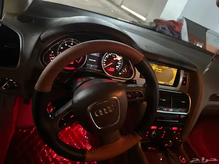 اودي Q7 2010تظيف 15