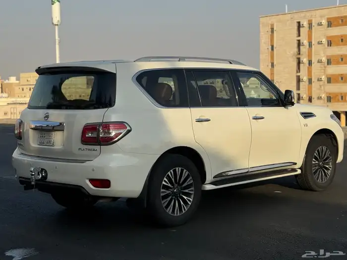 باترول نيسان موديل 2014 عداد 121 الف مالك اول 19