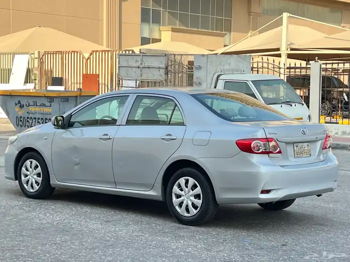 تويوتا كورولا موديل 2013 قمة النظافه 6