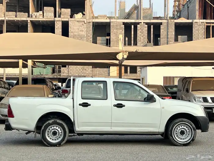 ايسوزو ديماكس موديل 2007 17