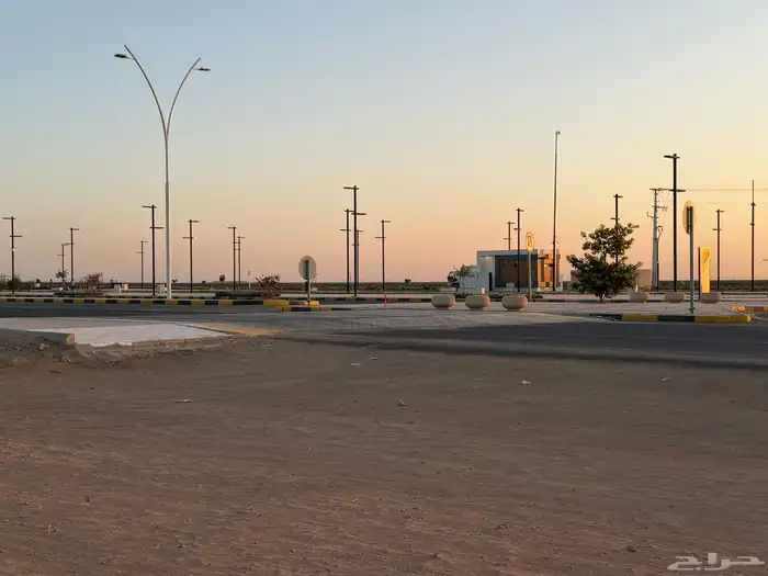 للبيع ارض تجارية رياض الخبراء طيبه 2