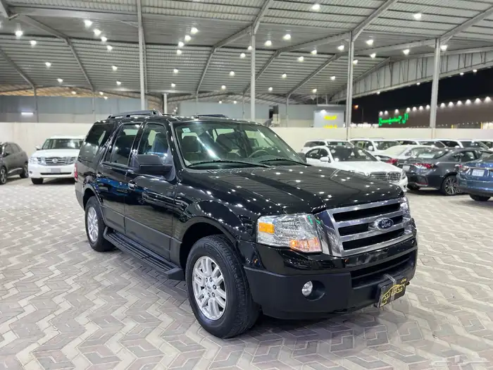 فورد اكسبديشن 2014 بدون بدل سعودي ماشي 130 ميل 2