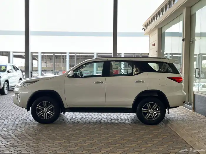 تويوتا فورتشنرموديل 2018 3