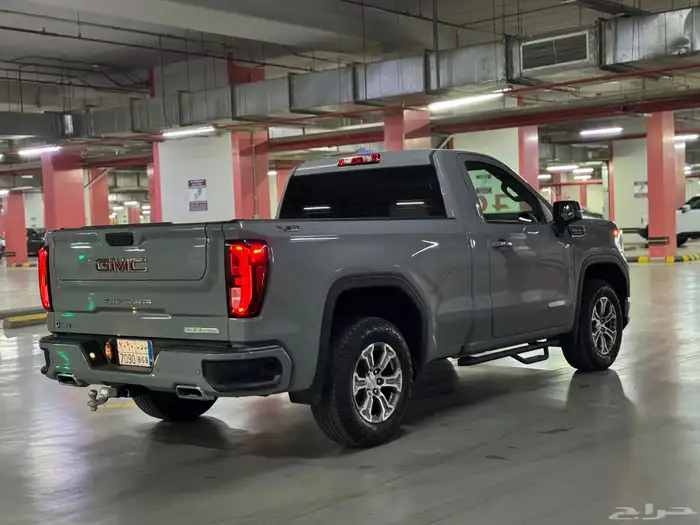 جي ام سي سيراا 9