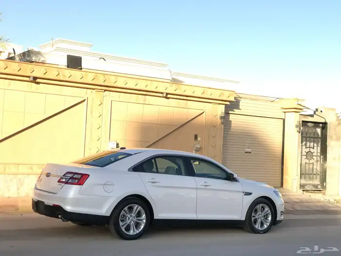 فورد تورس SEL 2014 نص فل نظيف للبيع 6