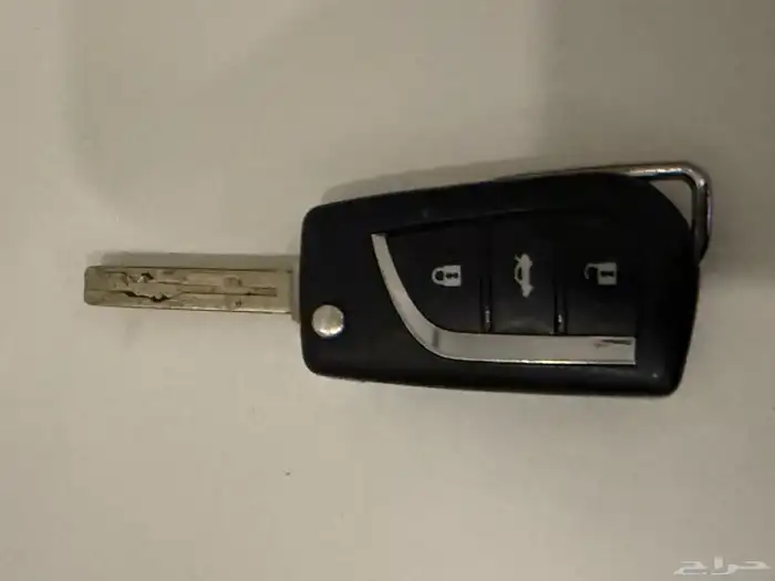 مفتاح كامري 2017 وكالة بعت السياره وكان ضايع وتوني حصلته 0