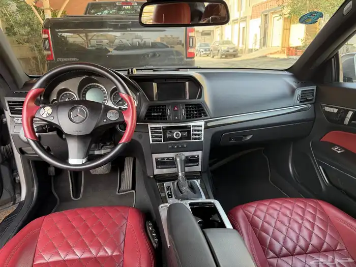 للبيع مرسيدس E250 كوبيه 2010 نظيف غاية المستخدم 9