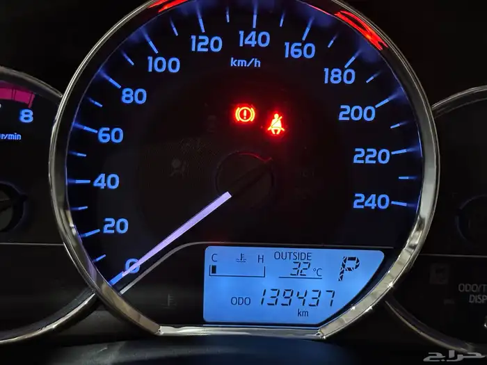 تويوتا كورولا موديل 2018 نص فل 12