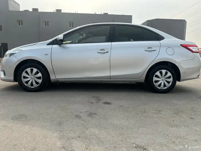 للبيع يارس 2015 14