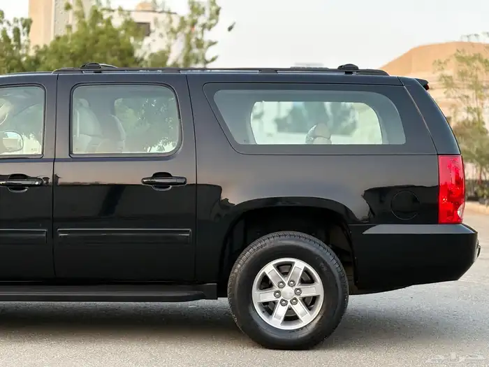 للبيع جي ام سي يوكن 2011 دبل 10