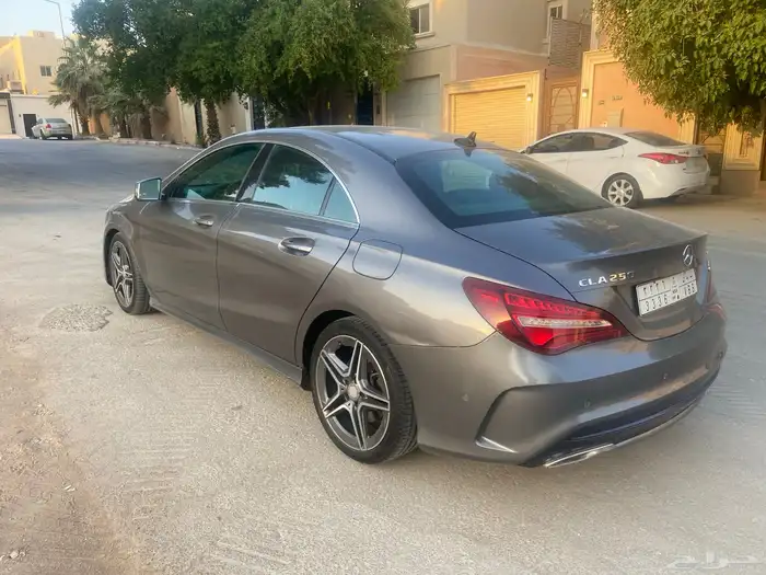 مرسيدس cla250 موديل 2019 4