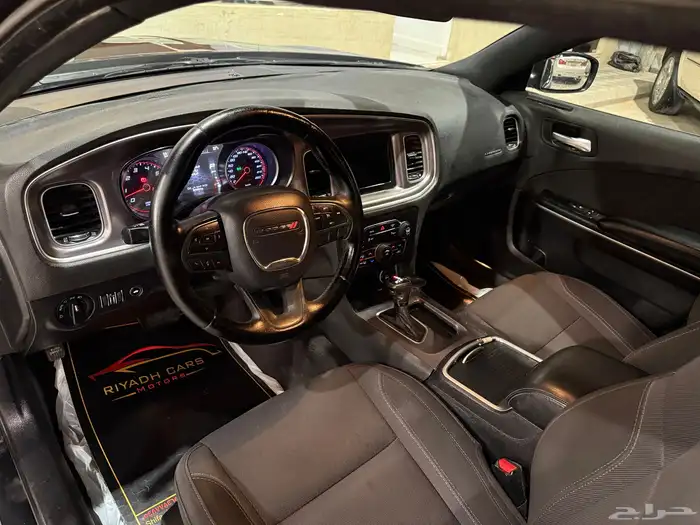 دودج تشارجر 2019 SXT (بحالة ممتازة) 4
