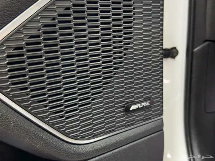 جيب جراند شروكي 2023 اوفر لاند 17