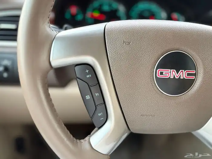 للبيع جي ام سي يوكن 2011 دبل 31