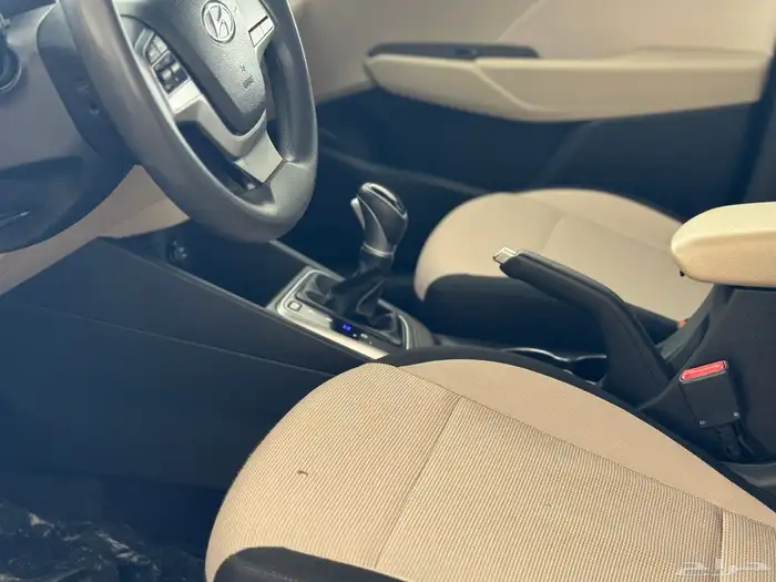 هونداي اكسنت موديل 2023 نظيف جدا 13