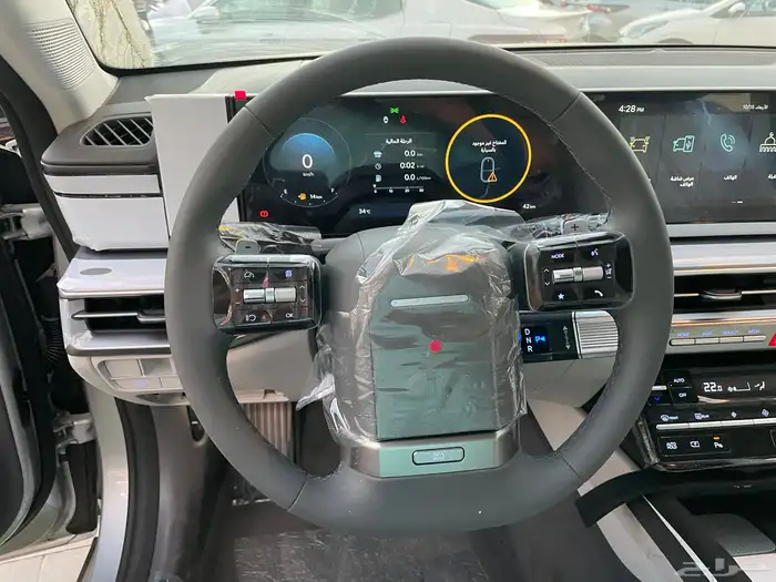 هواندي ازيرا 2026 كلاسيك خليجي داخلي اوف ويت( بنزين) 6سلندر 12