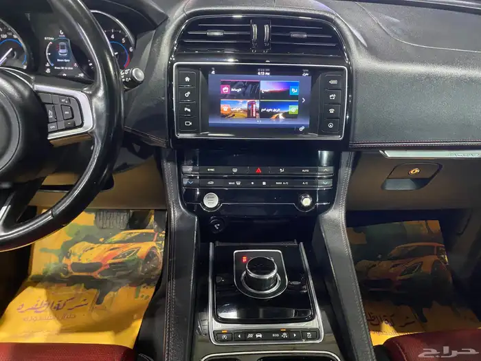 جاكوار F Pace R Sport ستة سلندر سوبر تشارج 22