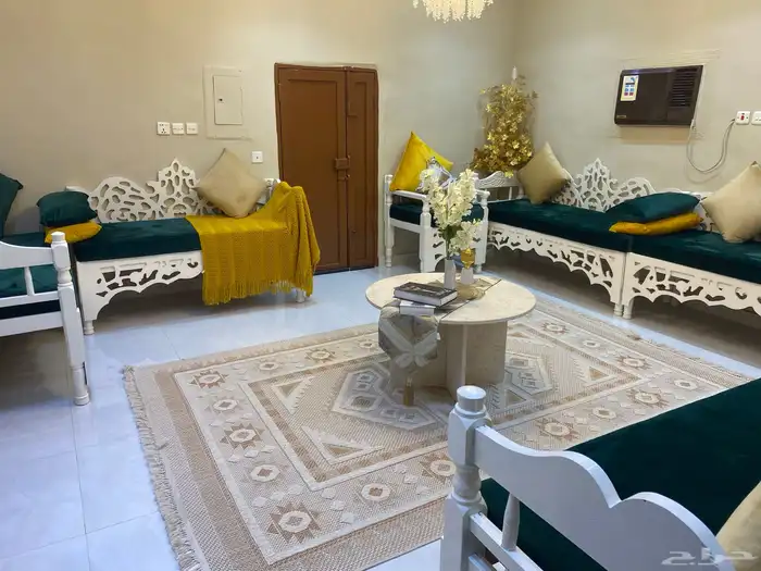 كراسي بشكل كنب 1