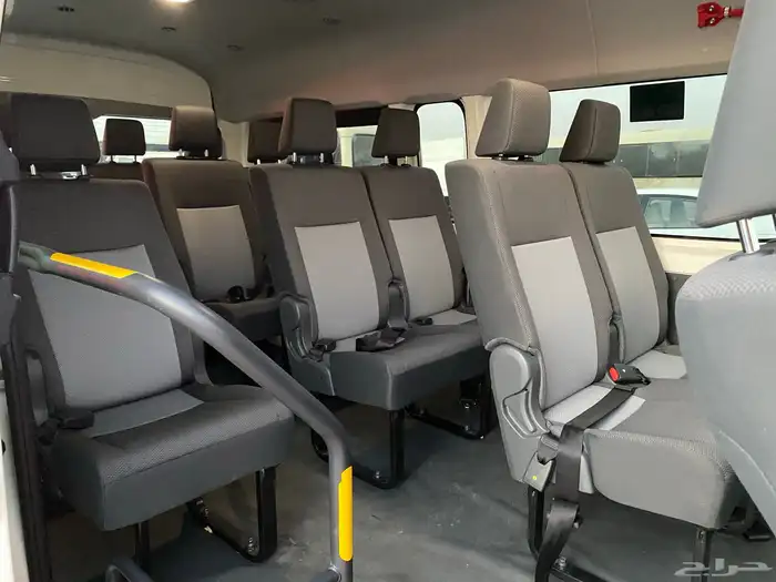 تويوتا باص 2024 ركاب بنزين عداد 4 الف فقط 8