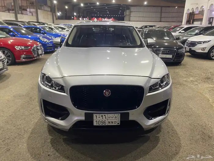 جاكوار F Pace R Sport ستة سلندر سوبر تشارج 1