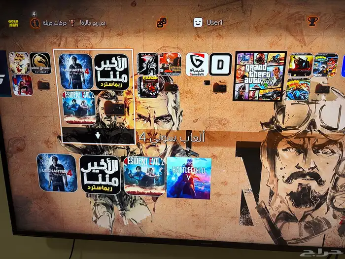 سوني 4 حالة ممتاذة معدل ويشبك نت عليه حوالي 100 لعبة 0