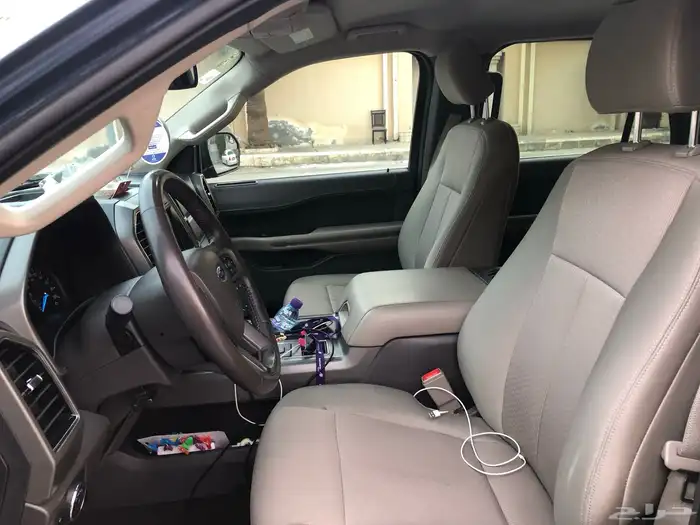 للبيع فورد اكسبيدشن موديل 2019م شاصي قصير XLT مالك أول 19