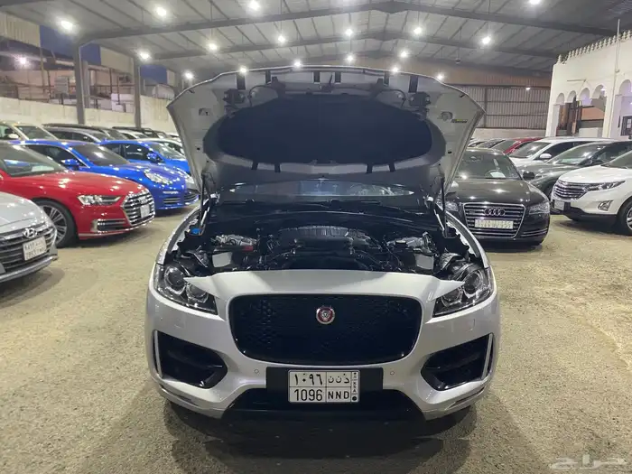 جاكوار F Pace R Sport ستة سلندر سوبر تشارج 29
