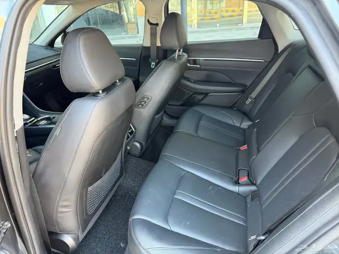 هينداي سوناتا 8