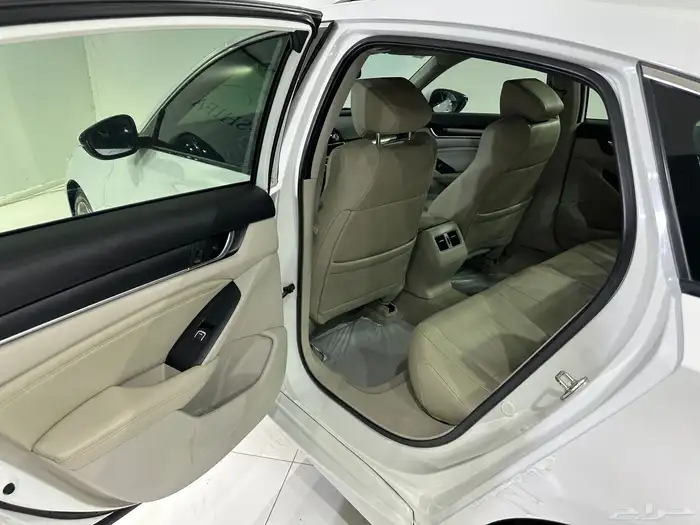 هوندا اكورد 2019 فل 2.0 سعودي 10