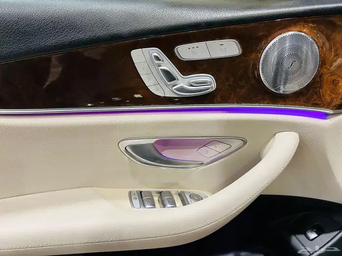 مرسيدس E300 نظيف جدا 15