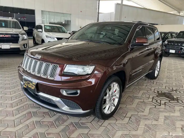 جيب شيروكي جراند 2015 فل كامل سعودي ماشي 139 الف 2