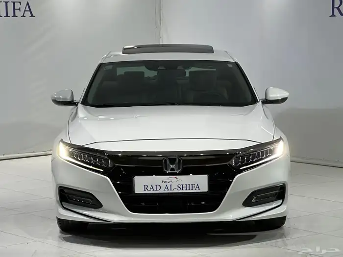 هوندا اكورد 2019 فل 2.0 سعودي 4