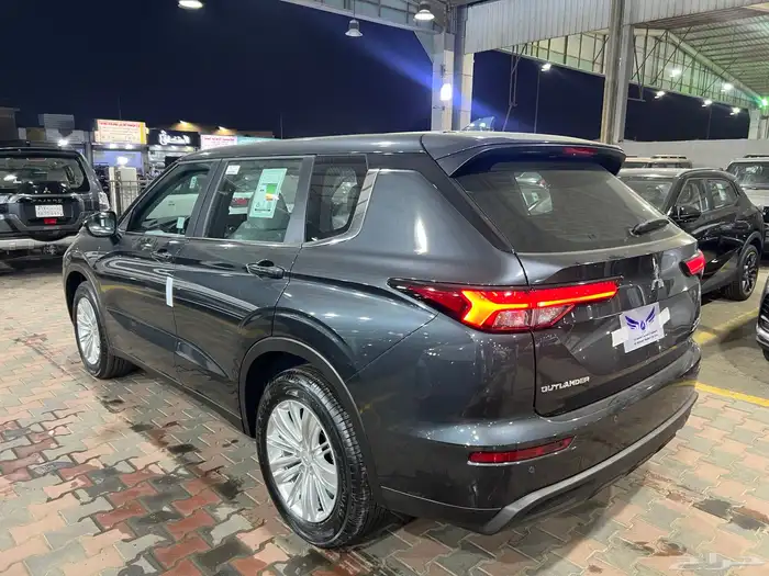 أوتلاندر 5 راكب 2025 بأقل سعر جديد 7