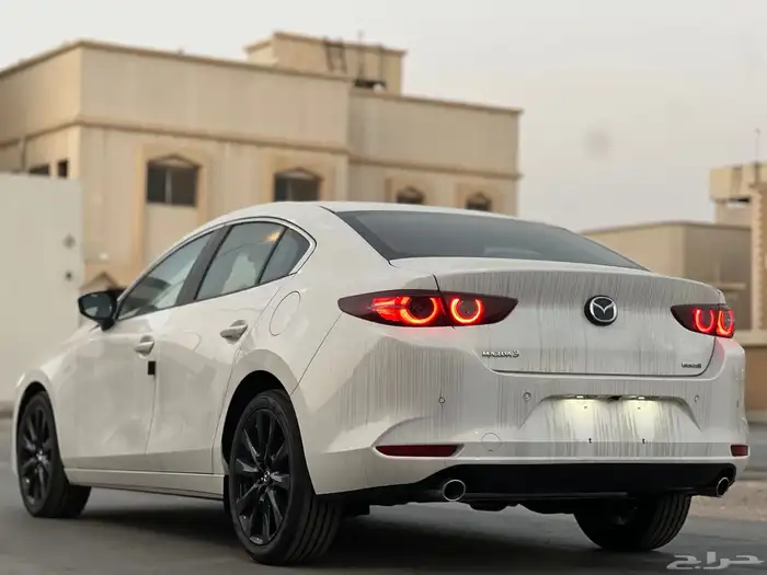 مازدا 3 فل كامل 2025 عرض خاص 5