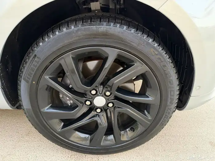 رنج روفر سبورت HSE فل كامل 2022 ناغي تحت الضمان 17