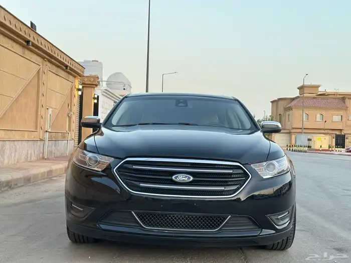 فورد تورس 2019 فل كامل ليمتد نظيف للبيع بطاقة جمركية 3