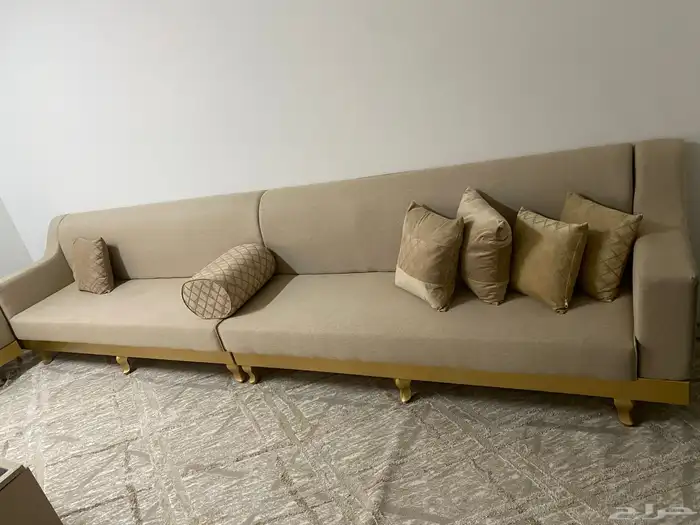 كنب جديد 5 قطع كنب مع الستاره والفرش والطاوله 2