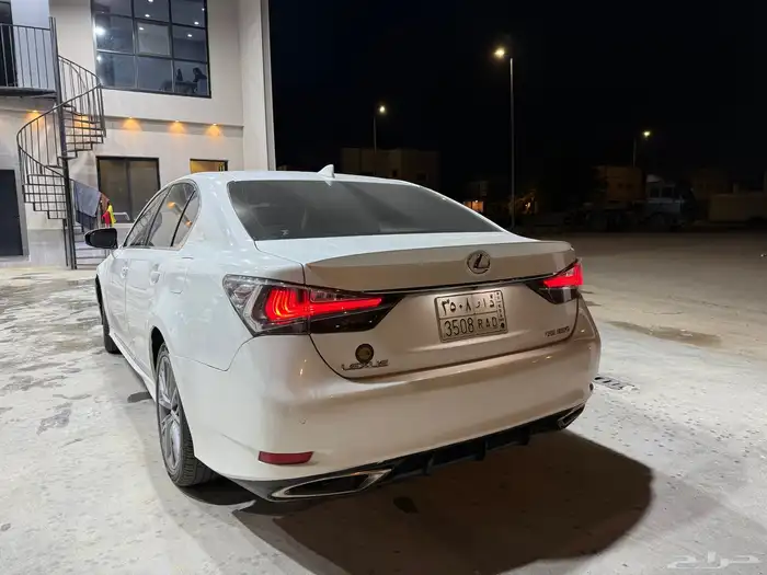 لكزس جي اس 2015 معدلة 2020 1